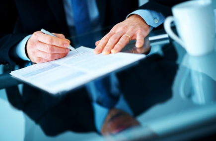 Travelport, AA Extend Full-Content Pacts