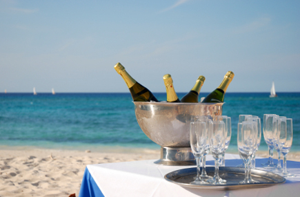 Celebratory Travel Tops Trends for High Street Kuoni 
